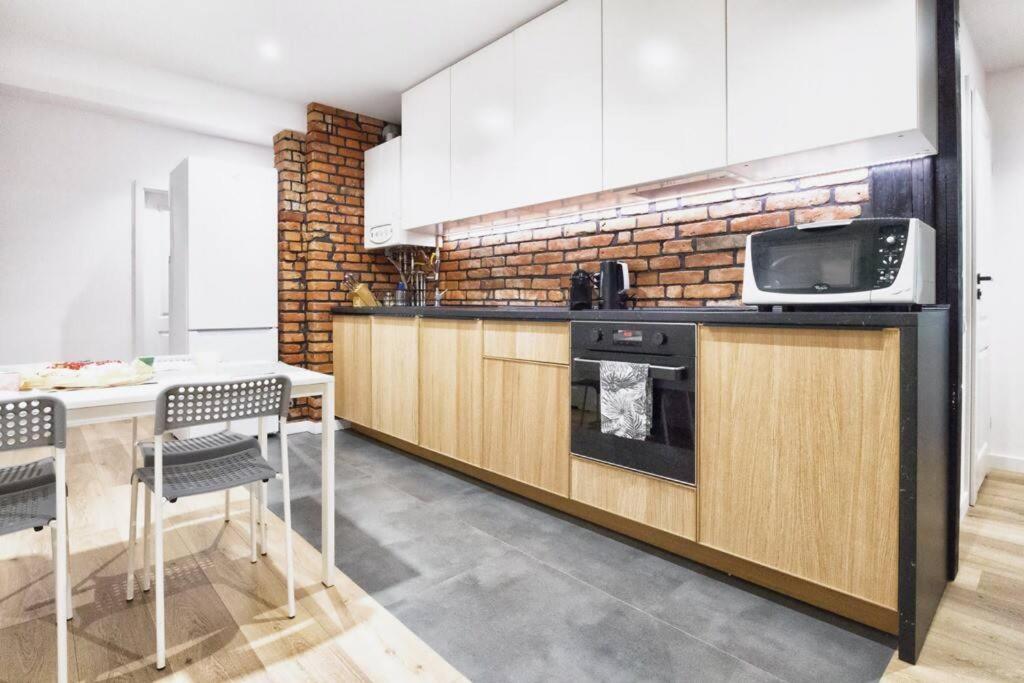 Archirent Apartament Warynskiego Гданьск Экстерьер фото